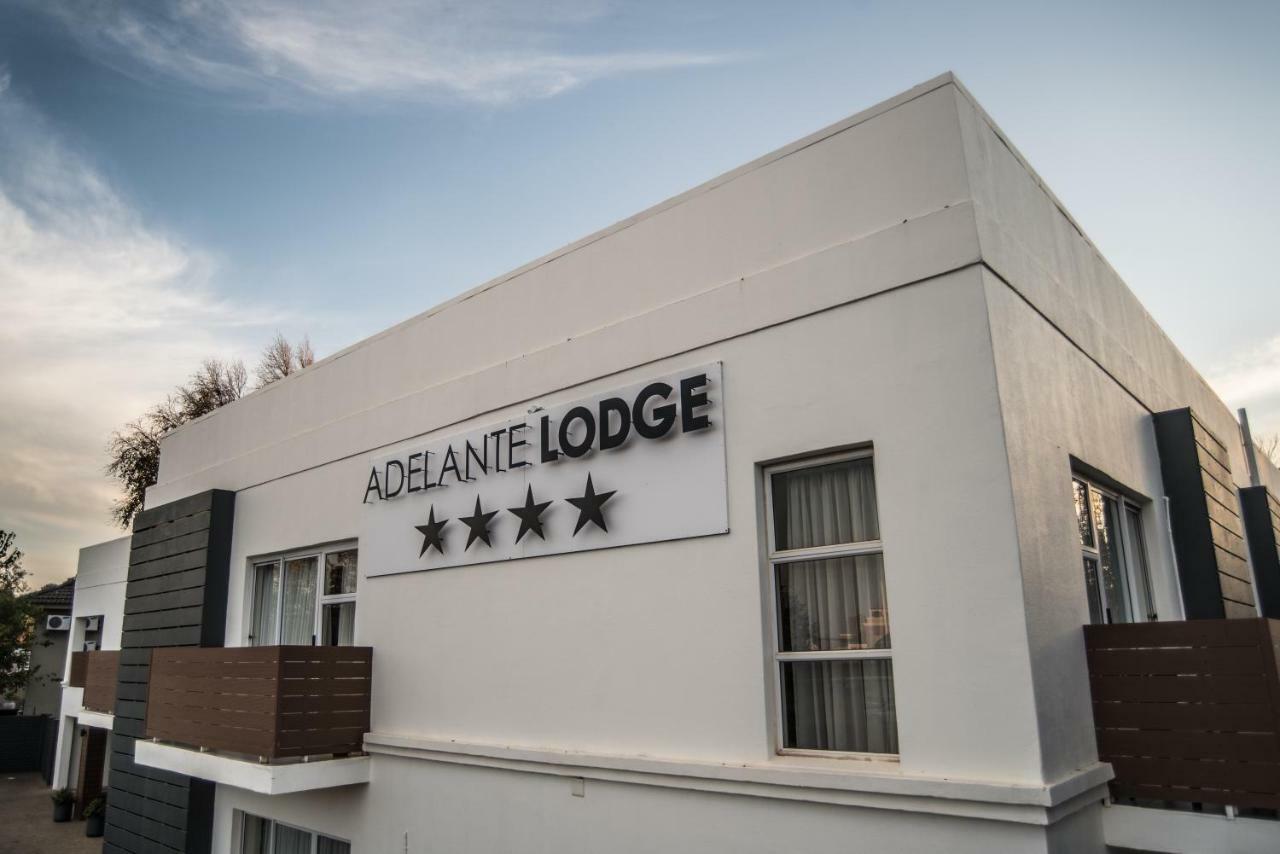 Adelante Lodge Bloemfontein Exterior foto