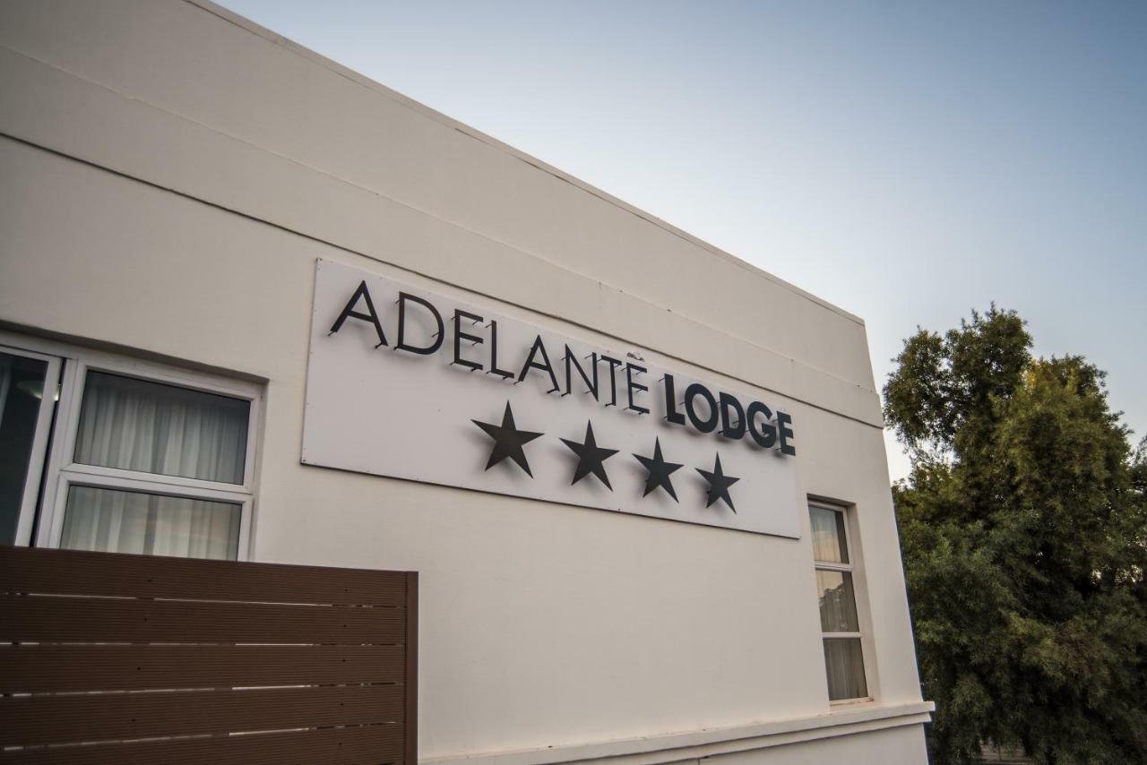 Adelante Lodge Bloemfontein Exterior foto